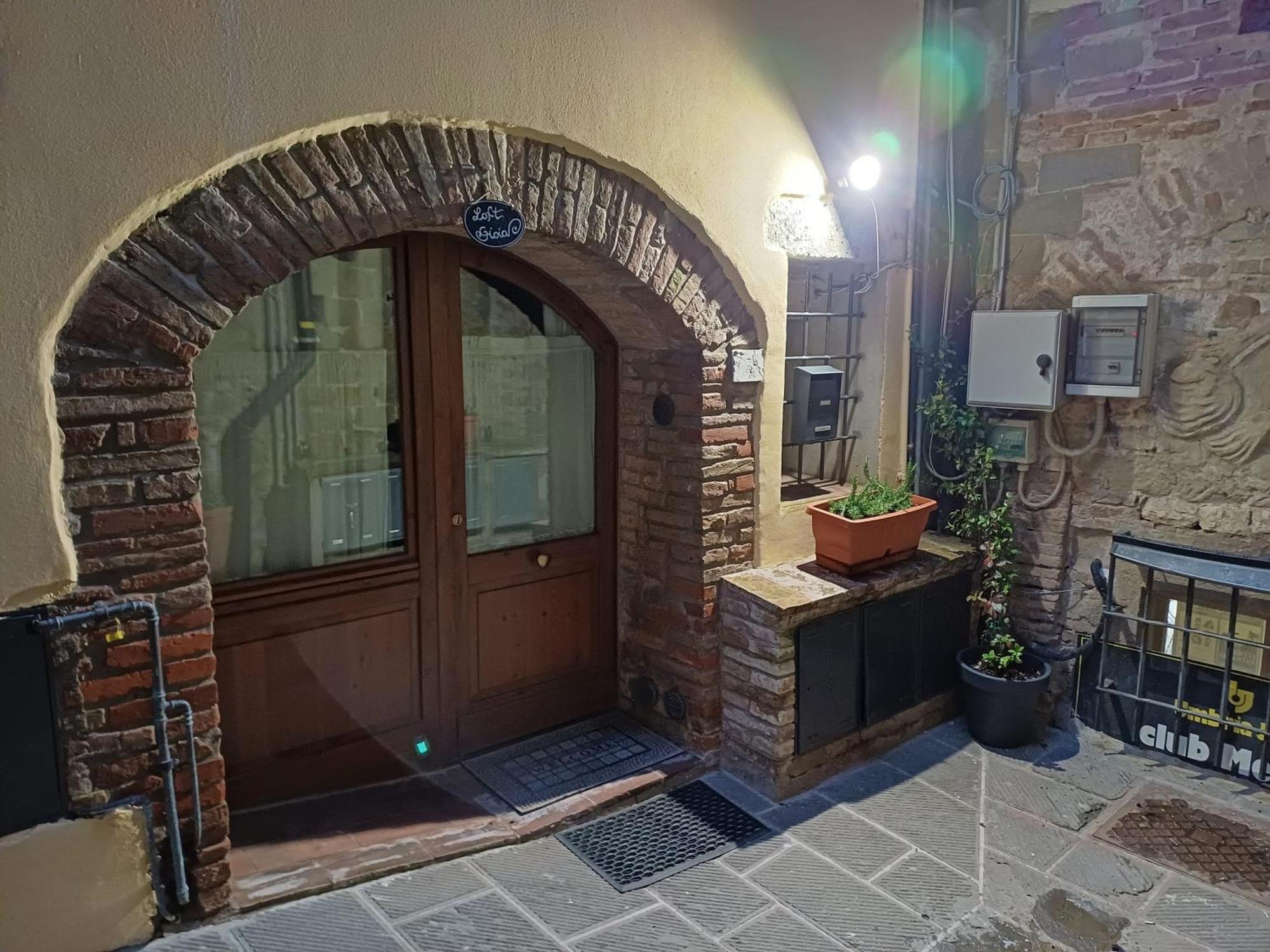 Loft Gioia Apartment Perugia Ngoại thất bức ảnh